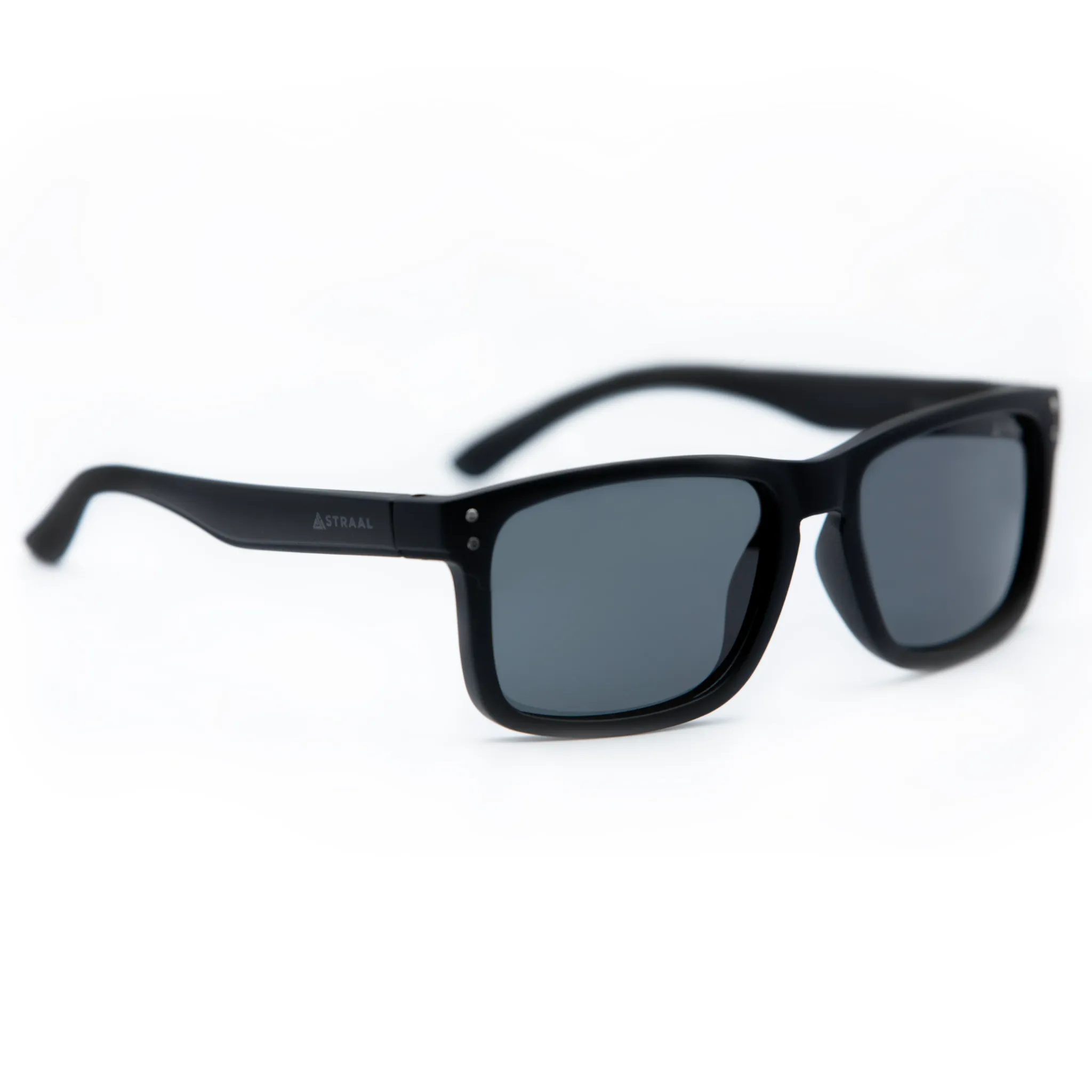 Straal Hang Black Sunglasses